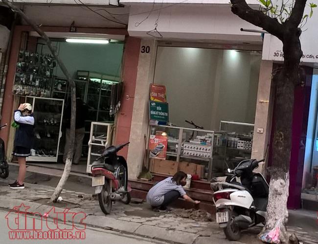 Sau đợt ra quân, vỉa hè Hà Nội duy trì sự trật tự 'lẽ ra phải có từ lâu nay' ảnh 7